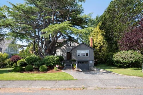 2741 Dufferin Ave, Victoria, BC, V8R3L5 | Card Image