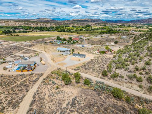 50 Road 2392, Aztec, NM, 87410-9338 | Card Image