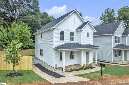 143 D St, Greenville, SC, 29609-5844 | Card Image