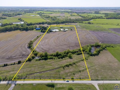 Tract 2 Sw Docking Rd, Auburn, KS, 66402 | Card Image