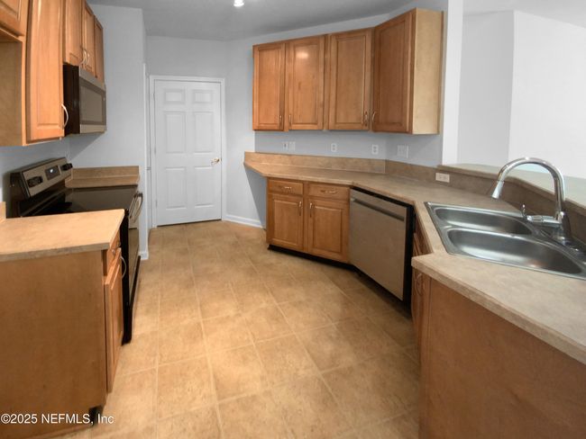 1623 - 785 Oakleaf Plantation Pkwy, Condo with 3 bedrooms, 2 bathrooms and null parking in Orange Park FL | Image 7
