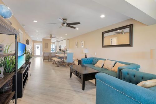 apt-102-1631 Nw 18th Ave, Delray Beach, FL, 33445-7455 | Card Image