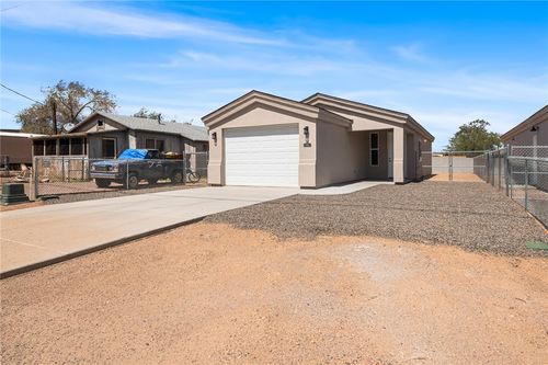 875 E Beverly Ave, Kingman, AZ, 86409-0900 | Card Image