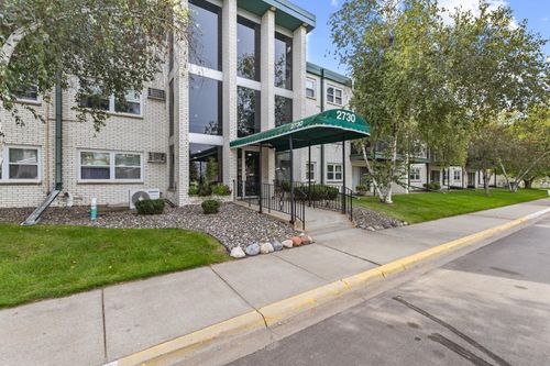 d305-2730 Dale St N, Roseville, MN, 55113-2303 | Card Image