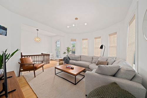 2-80 Holland St, Somerville, MA, 02144 | Card Image