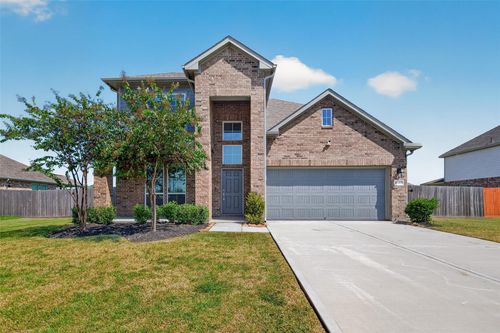 11319 Youngquist Dr, Mont Belvieu, TX, 77535-3035 | Card Image