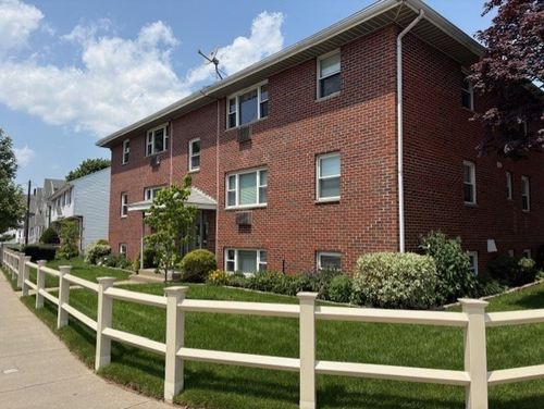 apt-6-189 River St, Waltham, MA, 02453-6566 | Card Image