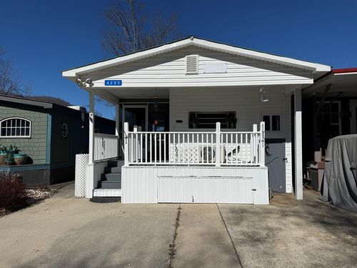 4205 Riverbank Run, Hiawassee, GA, 30546-4883 | Card Image