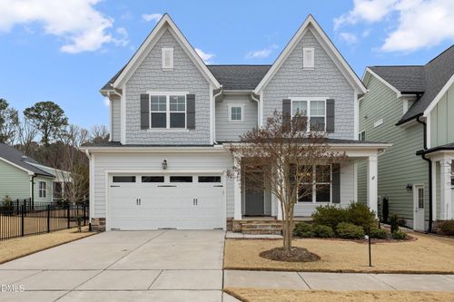 648 Future Islands Way, Wendell, NC, 27591-4404 | Card Image