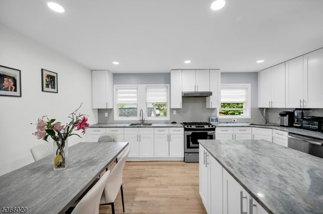 65 Lorraine Dr, House other with 4 bedrooms, 2 bathrooms and null parking in Clifton NJ | Image 6