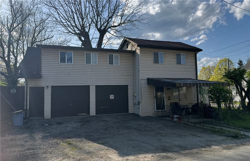 300 North Ave, Midway, PA, 15060-1101 | Card Image