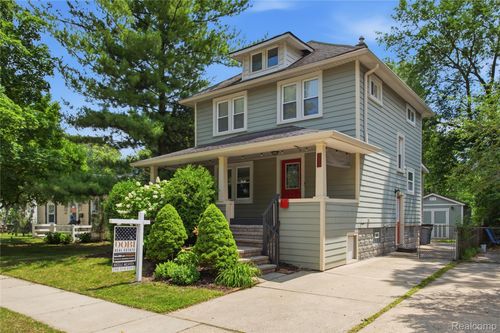 536 Maplehurst St, Ferndale, MI, 48220-1381 | Card Image