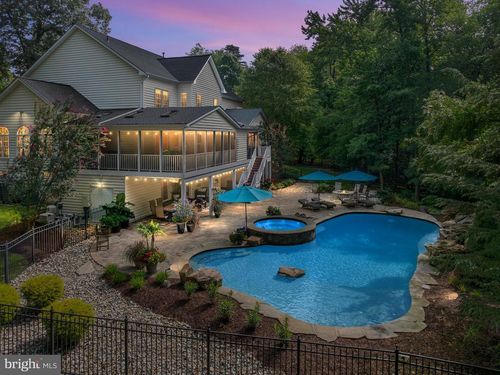 1654 Braid Hills Dr, PASADENA, MD, 21122-3521 | Card Image