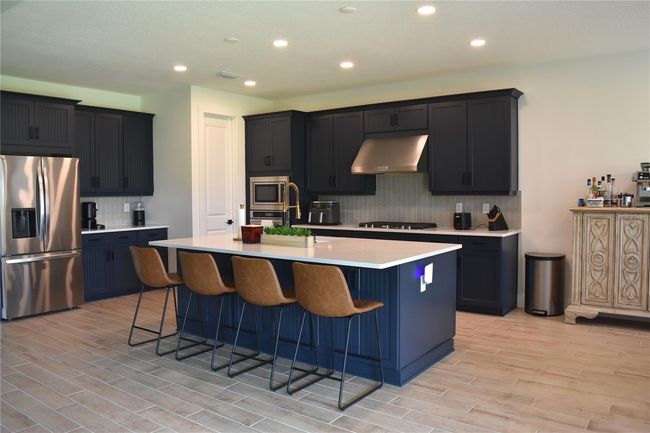 18420 Dayspring Pl, House other with 4 bedrooms, 4 bathrooms and null parking in VENICE FL | Image 4