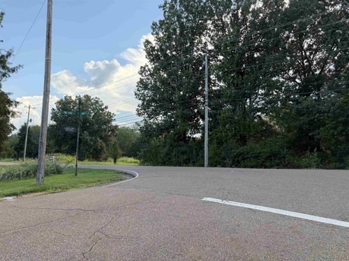 3977 Canada Rd, Lakeland, TN, 38002 | Card Image