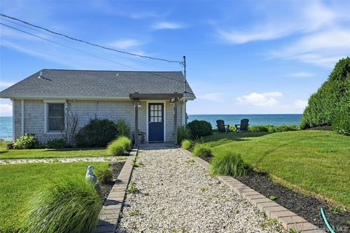 56055 County Road 48, Southold, NY, 11971 | Card Image