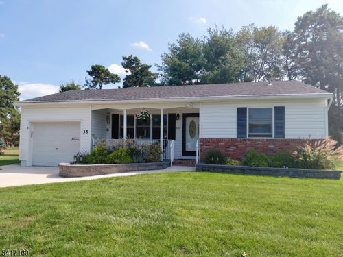 35 Southampton Rd, Toms River, NJ, 08757-4501 | Card Image