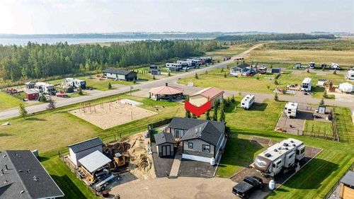 165-41019 Range Road 11, Bentley, AB, T0C0J1 | Card Image