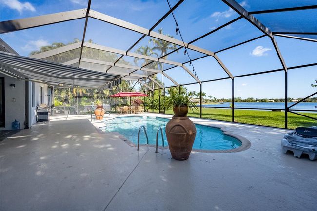 4557 Hunting Trl, House other with 5 bedrooms, 4 bathrooms and null parking in Lake Worth FL | Image 36