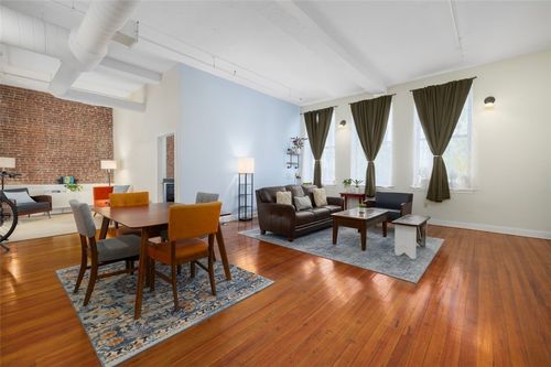 1-775 Potters Ave, Providence, RI, 02907-3075 | Card Image