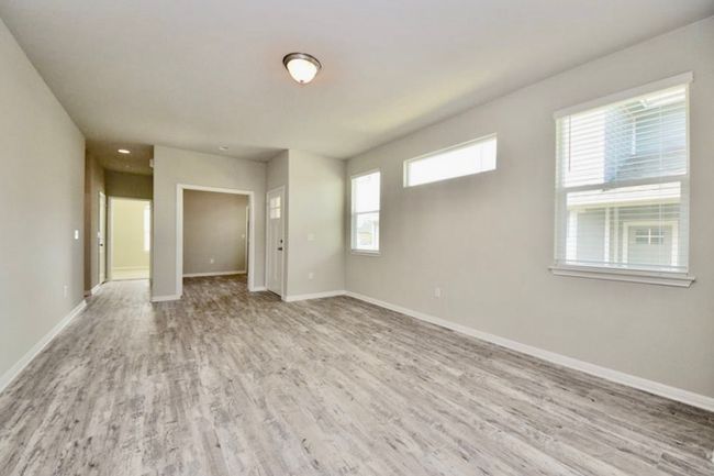 UNIT-5 - 1701 Logan Dr, Townhouse with 3 bedrooms, 2 bathrooms and 4 parking in Round Rock TX | Image 8