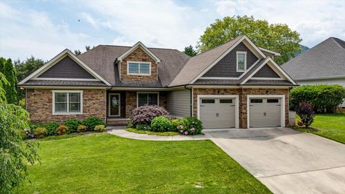 5940 Sunset Canyon Dr, Hixson, TN, 37343-2670 | Card Image