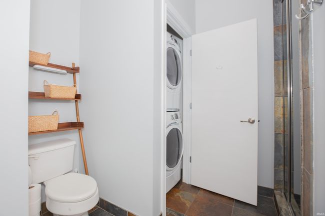APT-2F - 508 Main St, Condo with 2 bedrooms, 2 bathrooms and null parking in Evansville IN | Image 19
