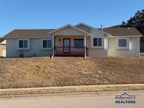 5556 Nugget Gulch Rd, Rapid City, SD, 57702-8336 | Card Image