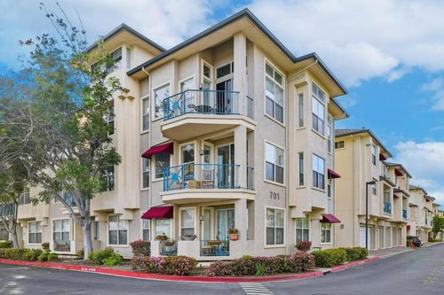 715-701 Baltic Cir, Redwood City, CA, 94065-2216 | Card Image