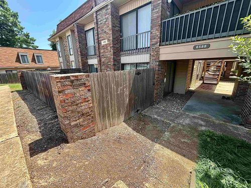 1-6588 Poplar Woods Cir S, Germantown, TN, 38138-3638 | Card Image