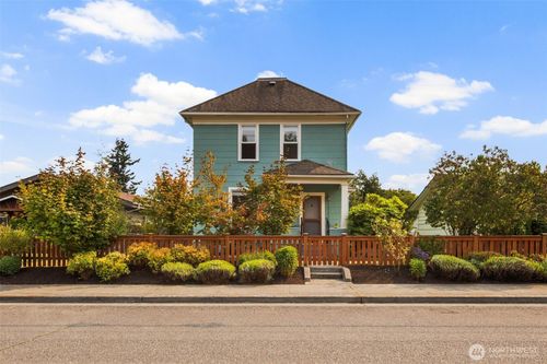 2307 Fulton St, Everett, WA, 98201-3150 | Card Image