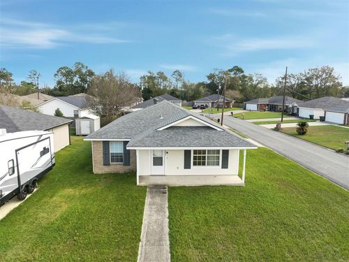 4041 Fourden Ln, Lake Charles, LA, 70607-3660 | Card Image