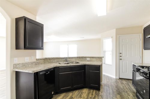 6211 Dawn Misty Ln, Houston, TX, 77048-2218 | Card Image