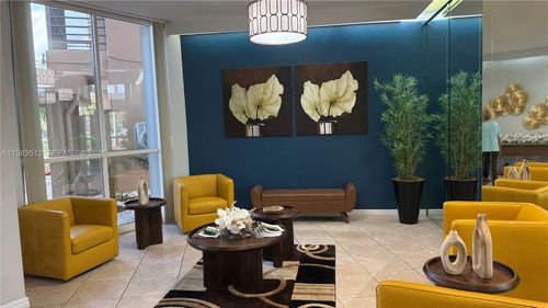 apt-420-1200 Saint Charles Pl, Pembroke Pines, FL, 33026-3331 | Card Image