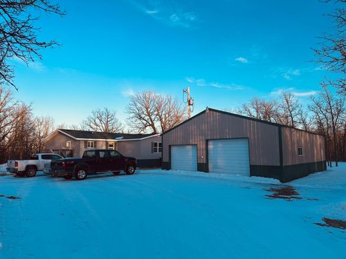 35310 300th St, Roseau, MN, 56751-8315 | Card Image