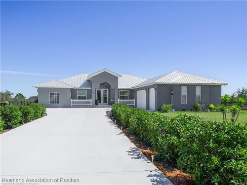 857 S Landry Rd, Avon Park, FL, 33825-7908 | Card Image