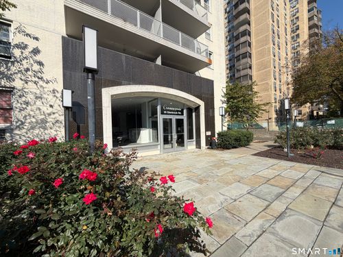8c-30 Glenbrook Rd, Stamford, CT, 06902-2946 | Card Image