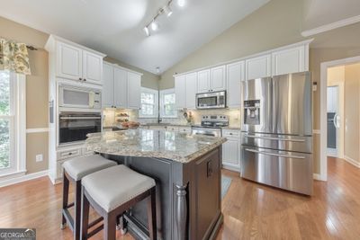 4911 Day Lily Way Nw, House other with 4 bedrooms, 3 bathrooms and 2 parking in Acworth GA | Image 2