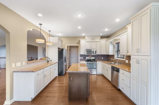 Table Rock Lake Home | Image 16