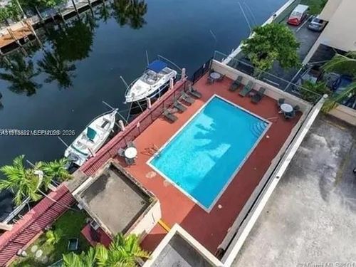 806-2903 N Miami Beach Blvd, North Miami Beach, FL, 33162 | Card Image