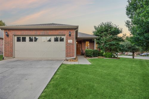 7552 Angel Trace Dr, Frisco, TX, 75036-2924 | Card Image