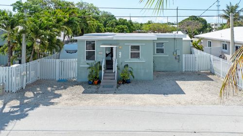 30 Orange Dr, Key Largo, FL, 33037-2558 | Card Image
