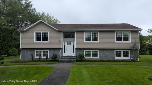 350 Elmendorf Dr, Hurley, NY, 12443-5817 | Card Image