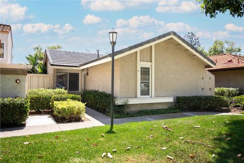 10 Windrow, Irvine, CA, 92618-4582 | Card Image