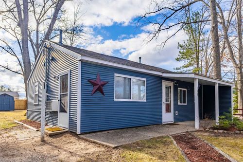 108 Dexter St, Prudenville, MI, 48651-9429 | Card Image