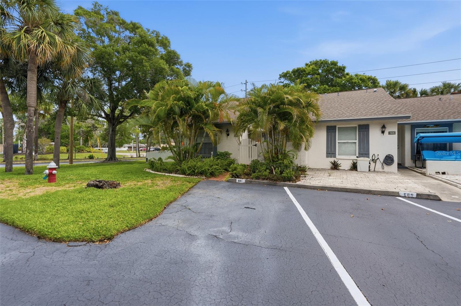 Residential in LARGO 2