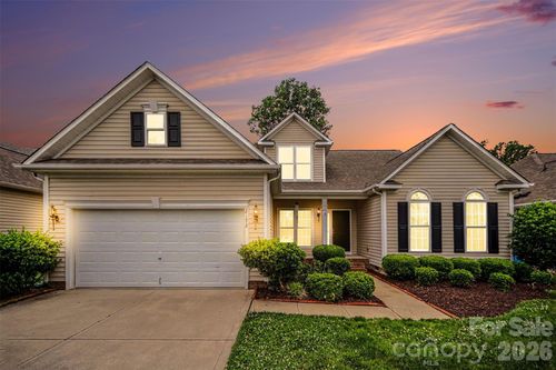 2172 Southridge Dr, Belmont, NC, 28012-7539 | Card Image