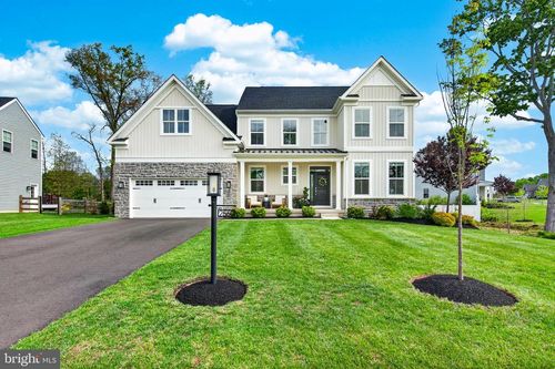 2560 Holly Ln, Hatfield, PA, 19440-2232 | Card Image