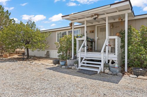 5020 White Oak Rd, Silver Springs, NV, 89429-8503 | Card Image