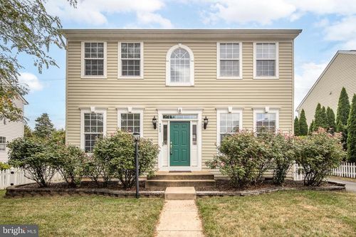9505 Dunblane Ct, BRISTOW, VA, 20136-2711 | Card Image